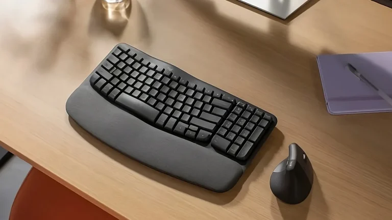 Logitech Wave Keys y Lift: confort y salud con este pack en oferta por tiempo limitado